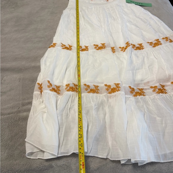 J Gee Elegant White Midi Dress with Orange Floral Accents nwt - Picture 6 of 12